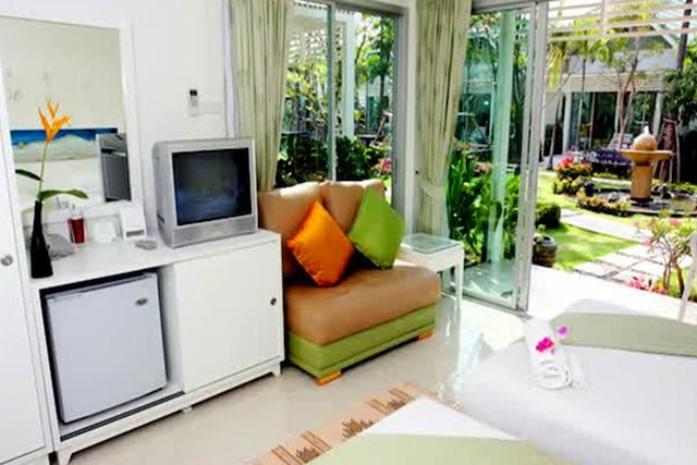 シー スカイ ビーチ リゾート