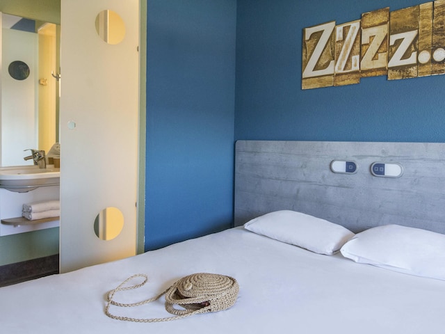 イビス バジェット リュエイユ マルメゾン