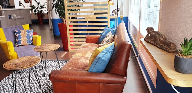 イビス バジェット イシー レ ムリノー パリ ウェスト