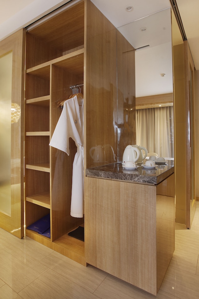 ザ リンラ マカッサル