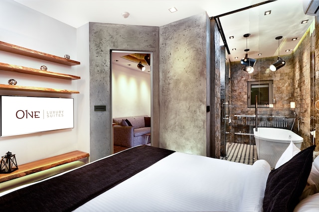 ワン ラグジュアリー スイーツ