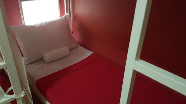 クロスローズ ホステル マニラ