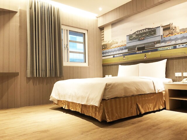 ラ ホテル - ベースボール テーマ ホール