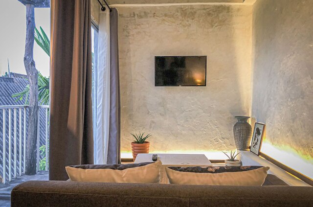 デリットホテル