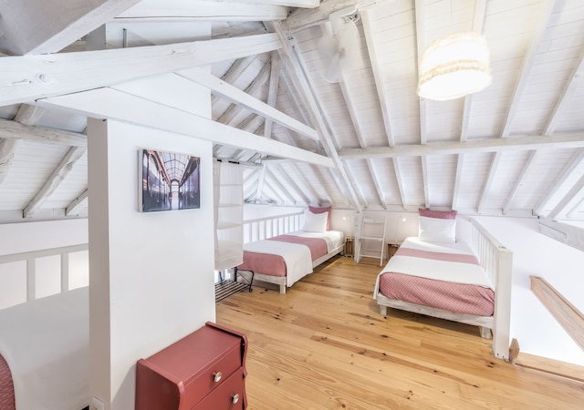 ルック アット ミー - サービスド ロフツ & スタジオス