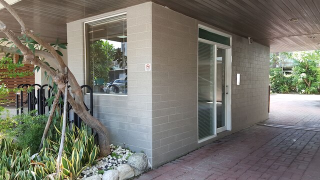 ザ リバーサイド ホテル & モーテル (高雄河堤戀館商務汽車旅館)