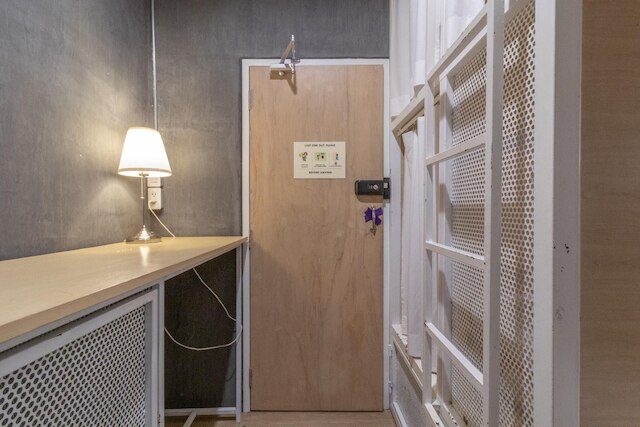 オン ザ ベッド ホステル