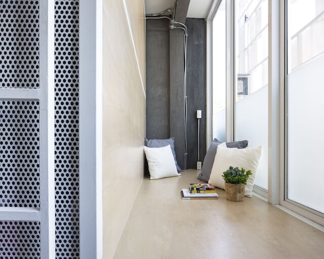 オン ザ ベッド ホステル