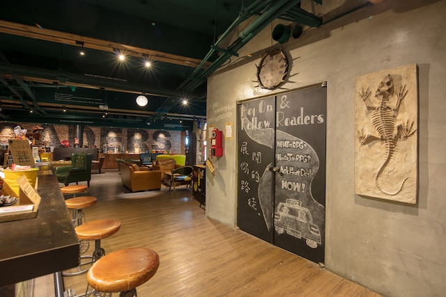 ローダーズ ホテル (路徒行旅)