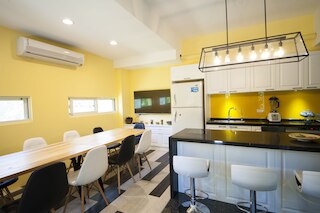 リトル サンシャイン B&B (微陽花弄)