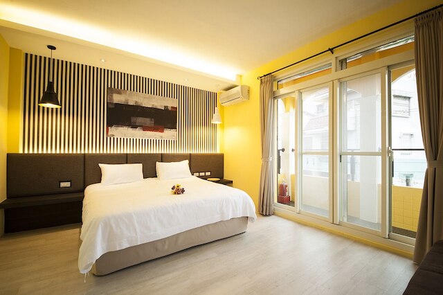 リトル サンシャイン B&B (微陽花弄)