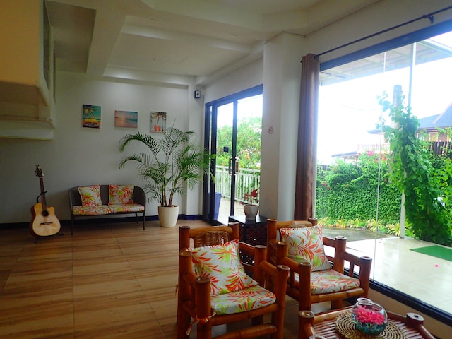 青空シーサイドマクタン