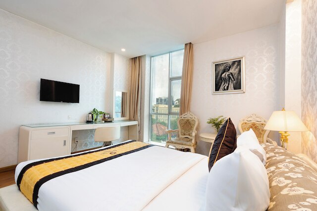 ゴールデン スター ホテル