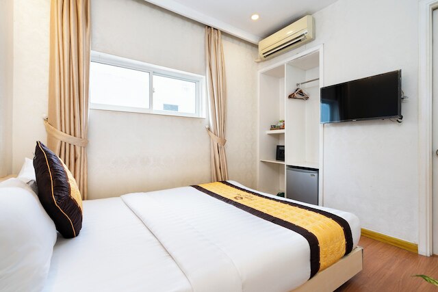 ゴールデン スター ホテル