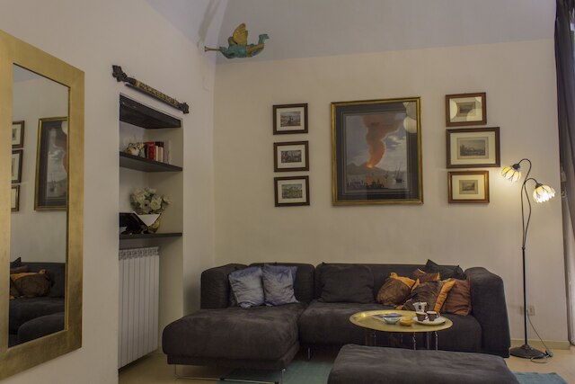 ディレット ア ナポリ B&B