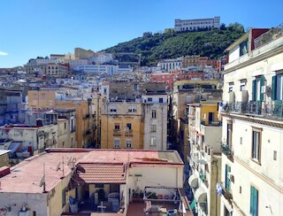 スイ テッティ ディ ナポリ