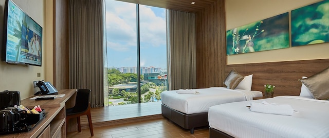 D リゾート アット ダウンタウン イースト