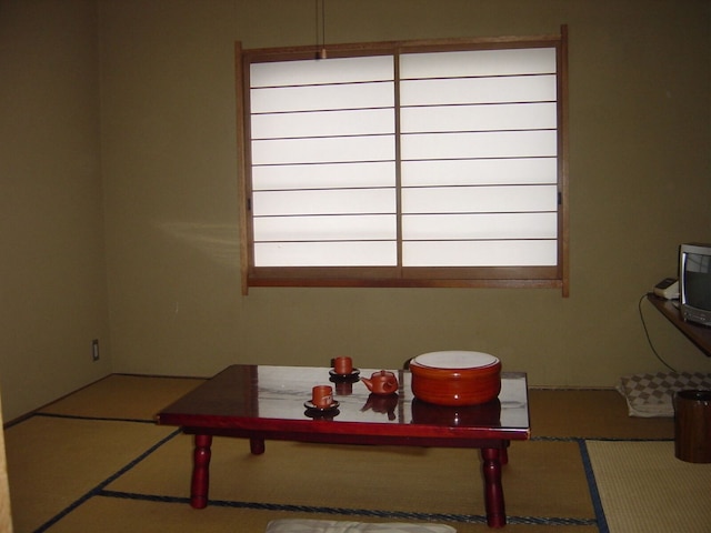 Kawaguchiko Station Inn