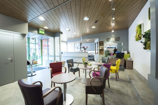 ホテル ヴァルトホルン