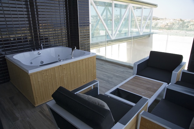 ヒューゴズ ブティック ホテル - 大人限定