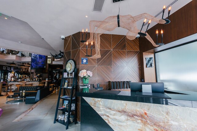 ヒューゴズ ブティック ホテル - 大人限定