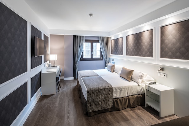 カタロニア マグダレン