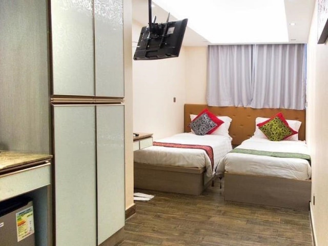 メトロプレイス ブティック (城滙精品)