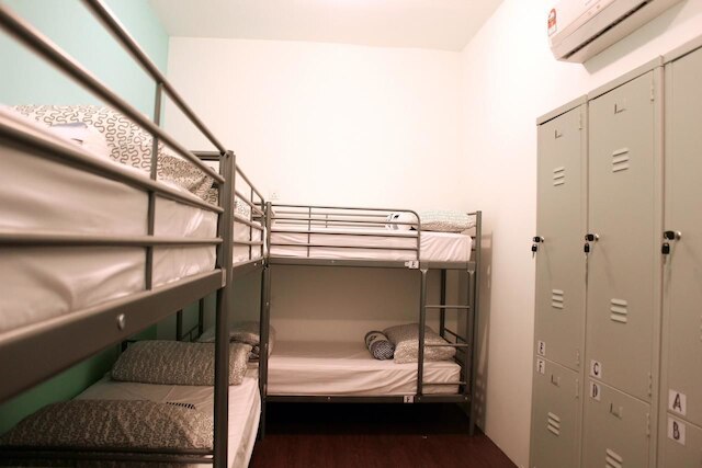 ルーフ トーク シーム ホステル