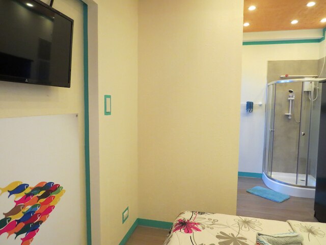 アロン トラベラーズ ロッジ