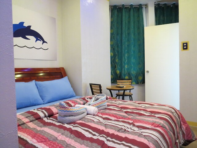 アロン トラベラーズ ロッジ