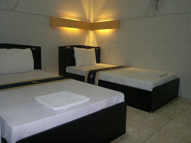 ホワイト リバー II ホステル