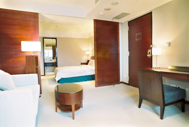 ファミリー ホテル台北 (全家商務旅店)