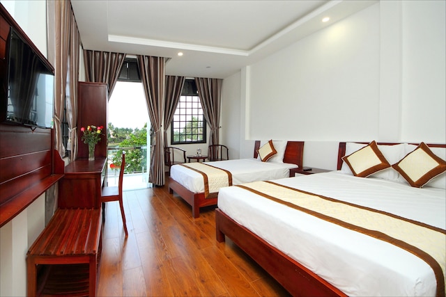 アザレア ホームステイ