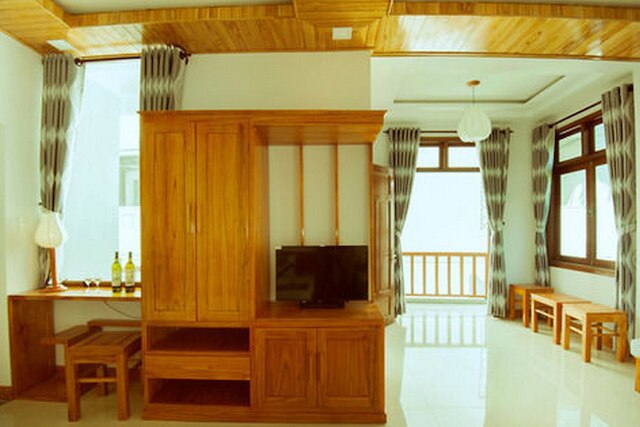 リバーサイド プラム ガーデン ホームステイ