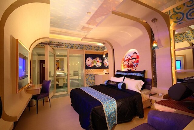 シャイニーシーズンズ モーテル