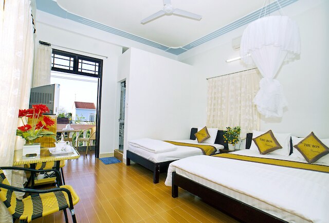 トゥボン リバーサイド ホームステイ