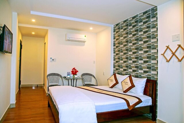 トゥボン リバーサイド ホームステイ