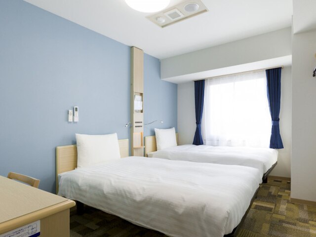 東横 INN 名古屋駅桜通口新館