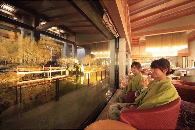 篝火の湯 緑水亭