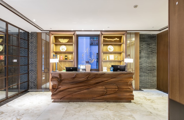 ティー ブティック ホテル ウエスト レイク (天伦精品酒店西湖店)