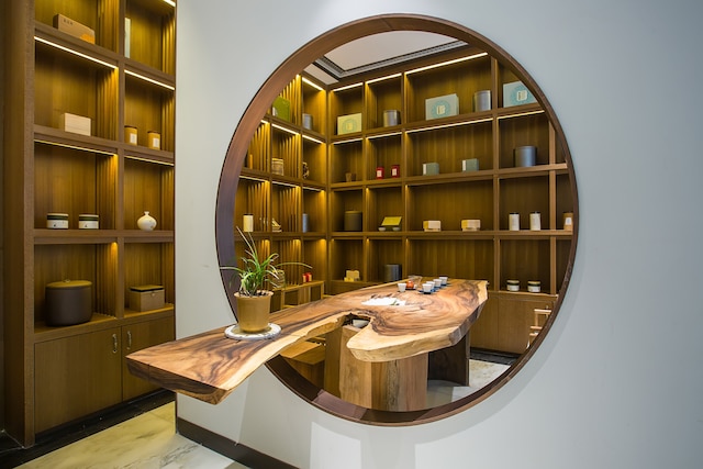 ティー ブティック ホテル ウエスト レイク (天伦精品酒店西湖店)