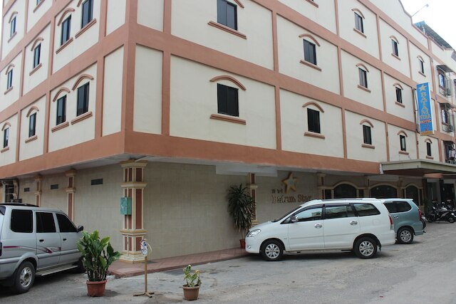 バタム スター ホテル