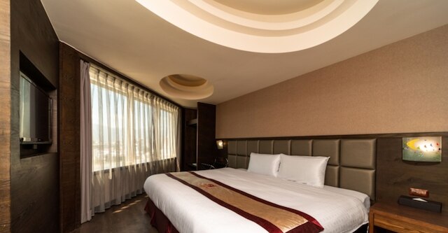 フィッシュ ホテル - 台東 (鮪魚家族飯店台東館)