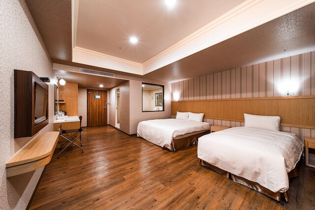 フィッシュ ホテル - 屏東 (鮪魚家族飯店屏東館)