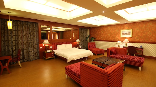 シーズンズ ブティック モーテル (四季精品旅館)