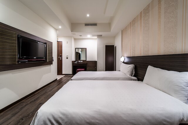 フィッシュ ホテル - 塩埕 (鮪魚家族飯店 - 鹽埕館)