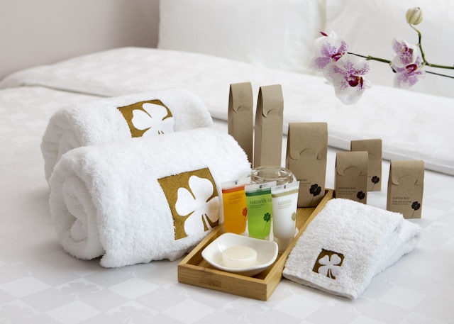 ホテル クローバー 7