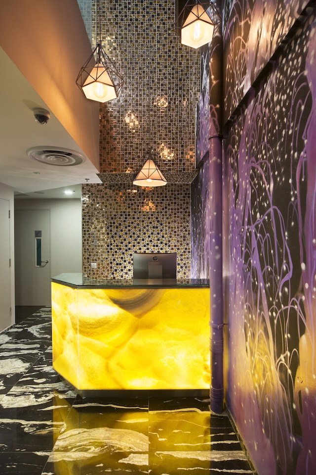 ホテル クローバー 7