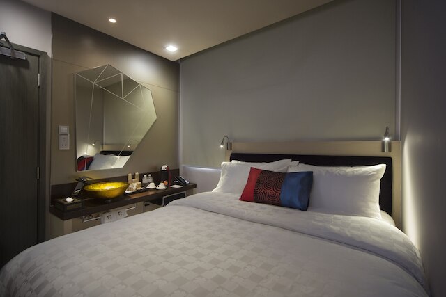 ホテル クローバー 7