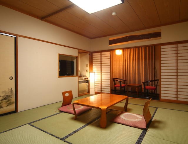 ホテルおもだか